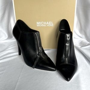EUC! Worn once!! Michael Kors Black Booties sz 7